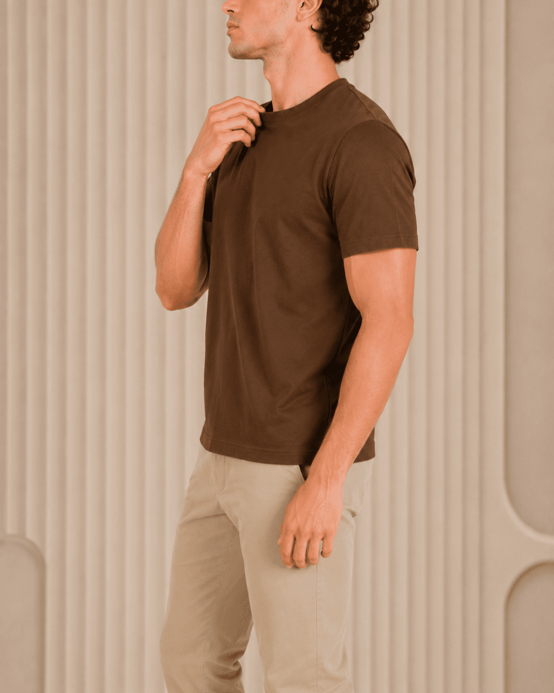 AM SIGNATURE ESSENTIAL COTTON T-SHIRT - BROWN