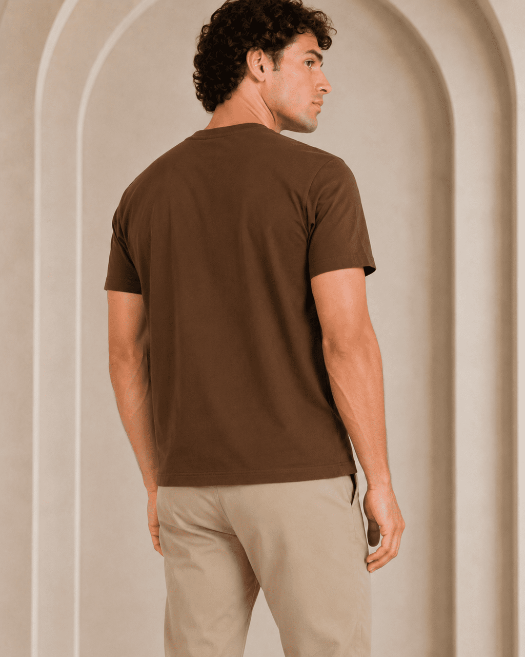 AM SIGNATURE ESSENTIAL COTTON T-SHIRT - BROWN