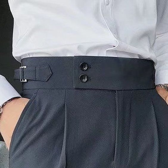 GREY ITALIAN STYLE HIGH-WAISTED PLEATED GURKHA PANTS